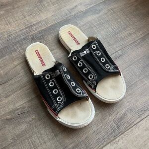 Vintage/Y2K Converse Black Slide Sandals